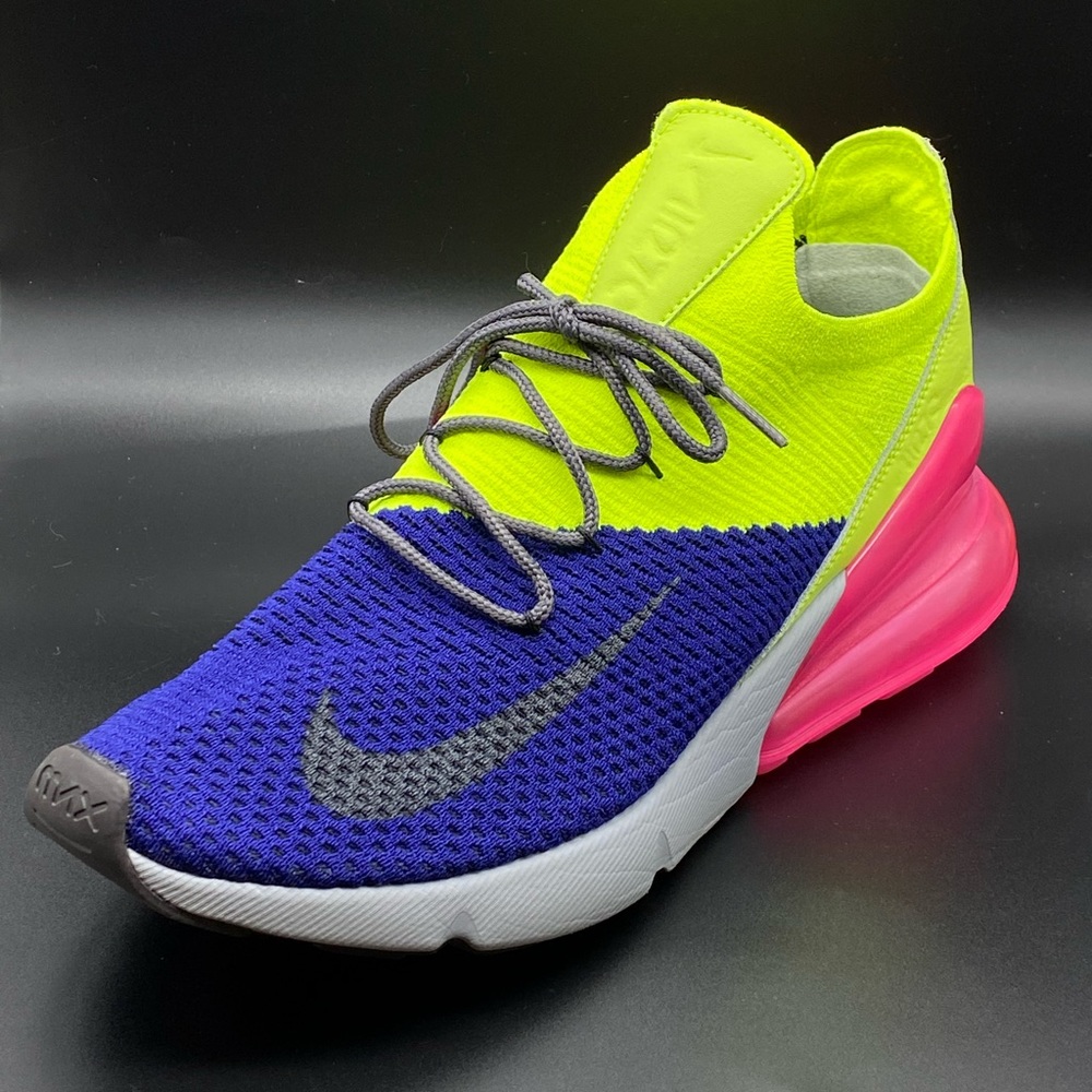 Nike Air Max 270 Flyknit